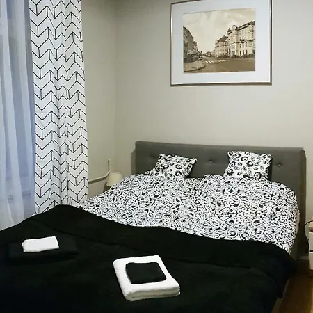 Czarna Owca- Goscinne *