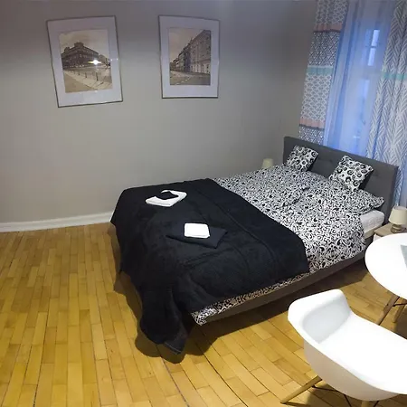 Czarna Owca- Goscinne Gniezno